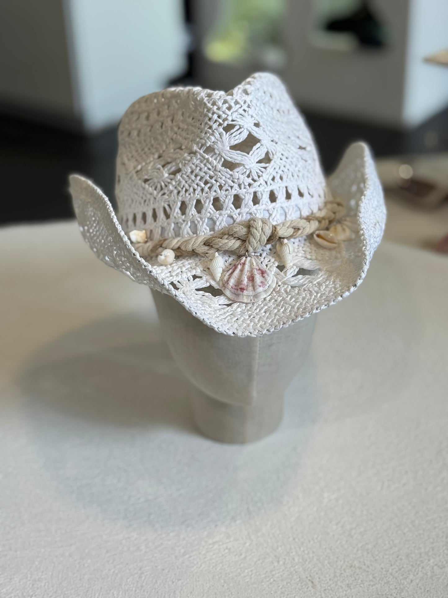 SOMBRERO BLANCO CONCHA GRANDE