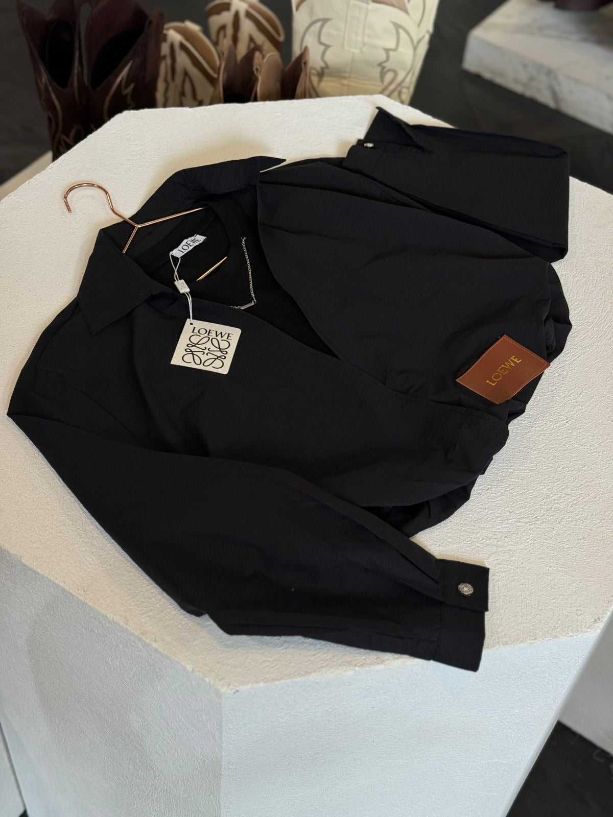 Blusa loe negra