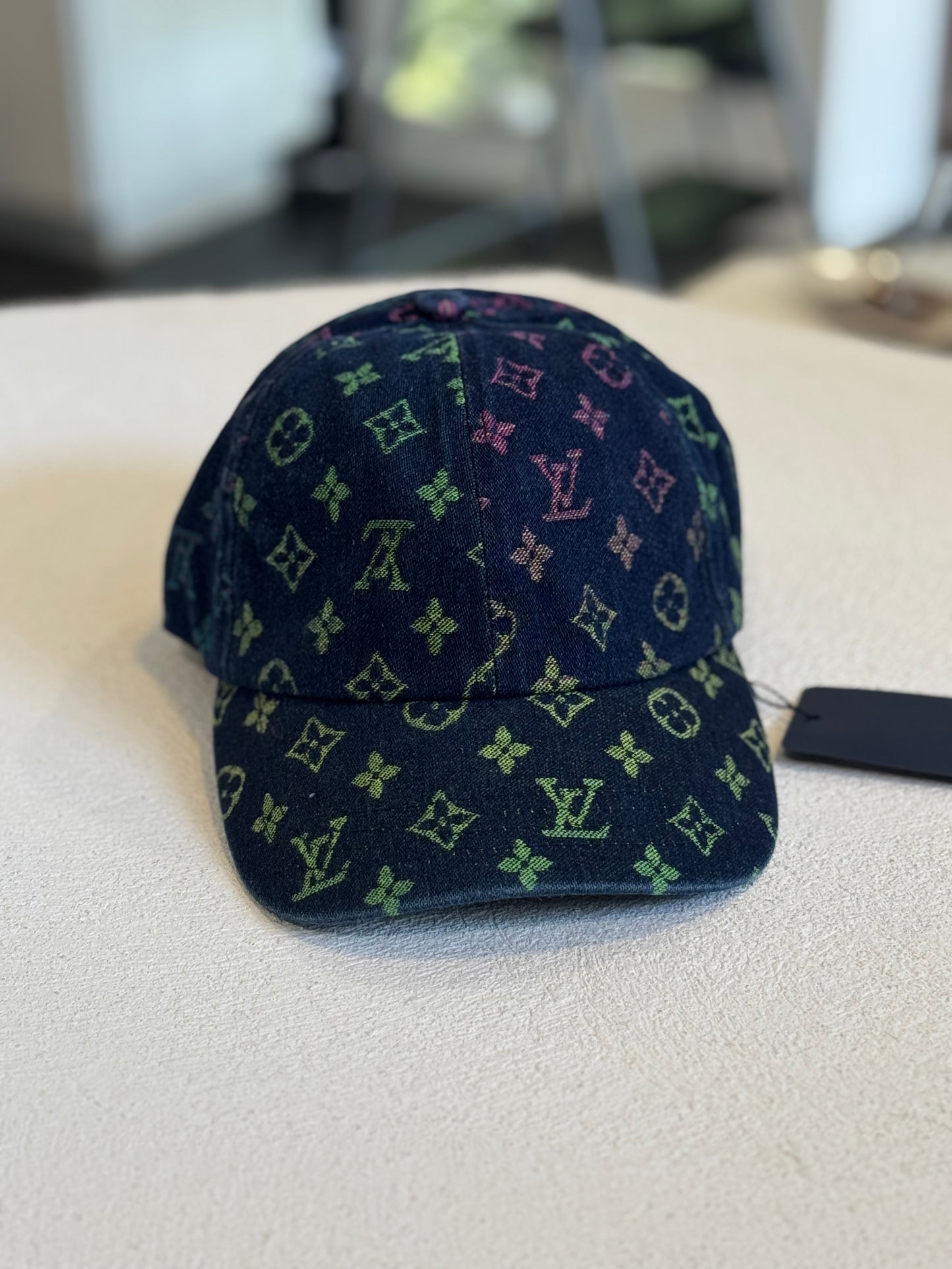 GORRA LV