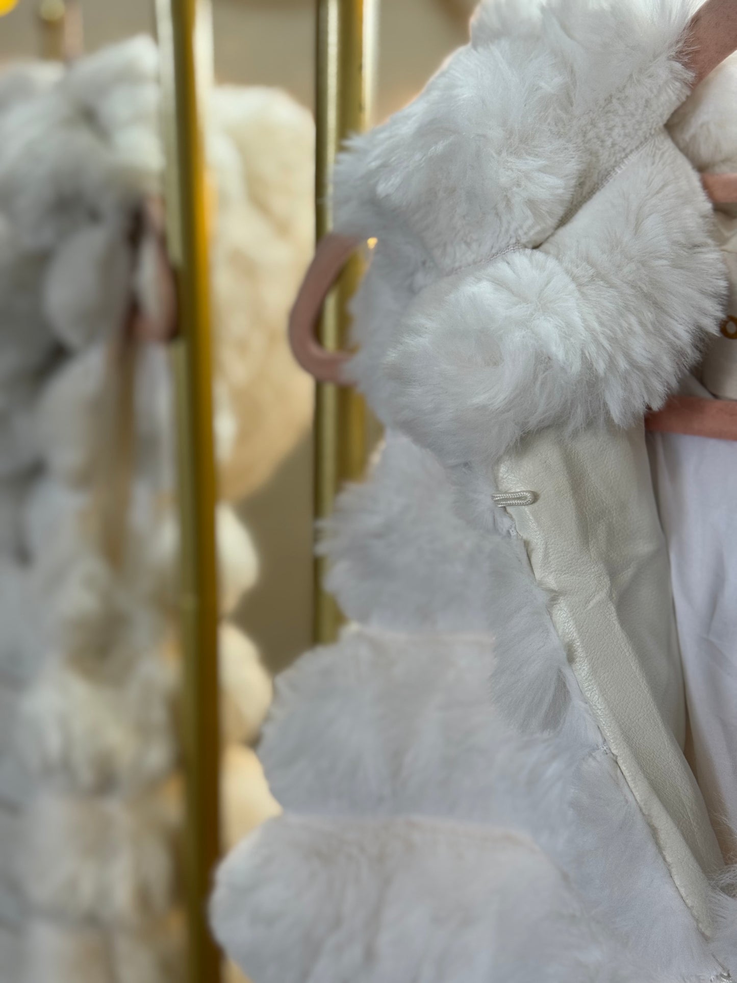 Chaleco peluche blanco