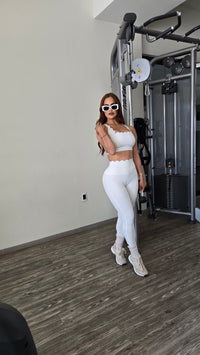Set deportivo blanco