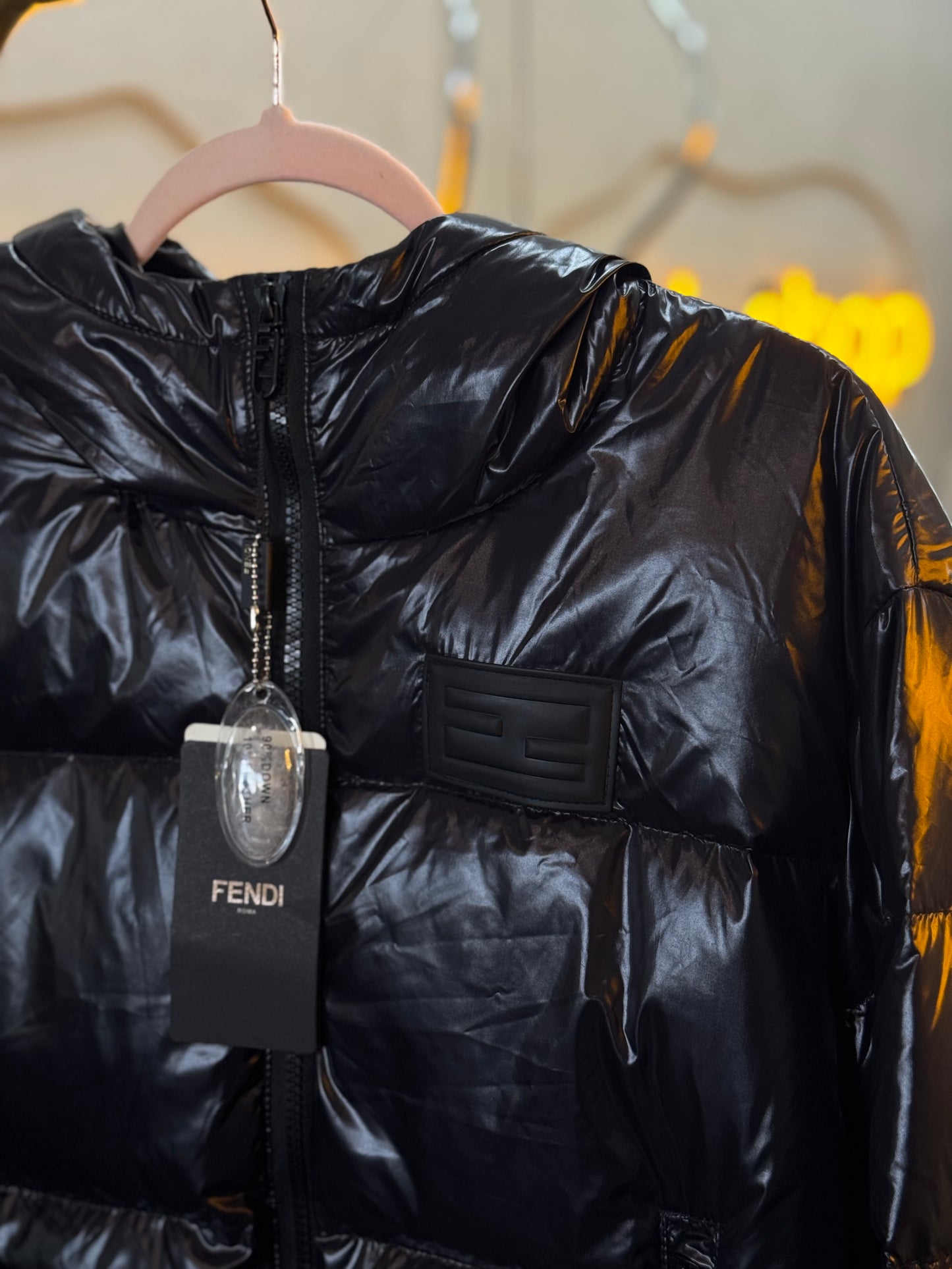 Chamarra negra corta FEN