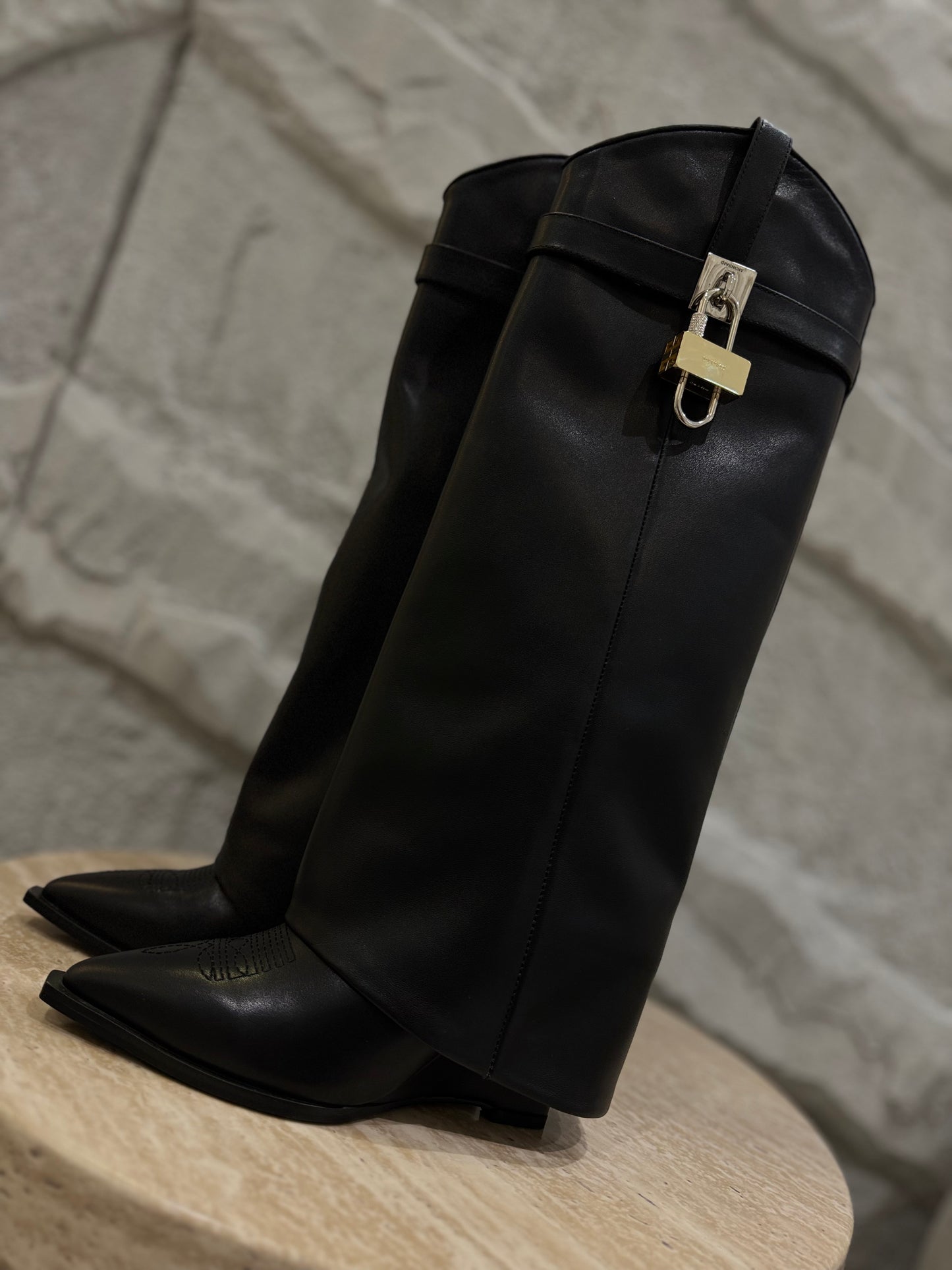 BOTA GIVCH