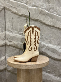 BOTA BLANCA IDA