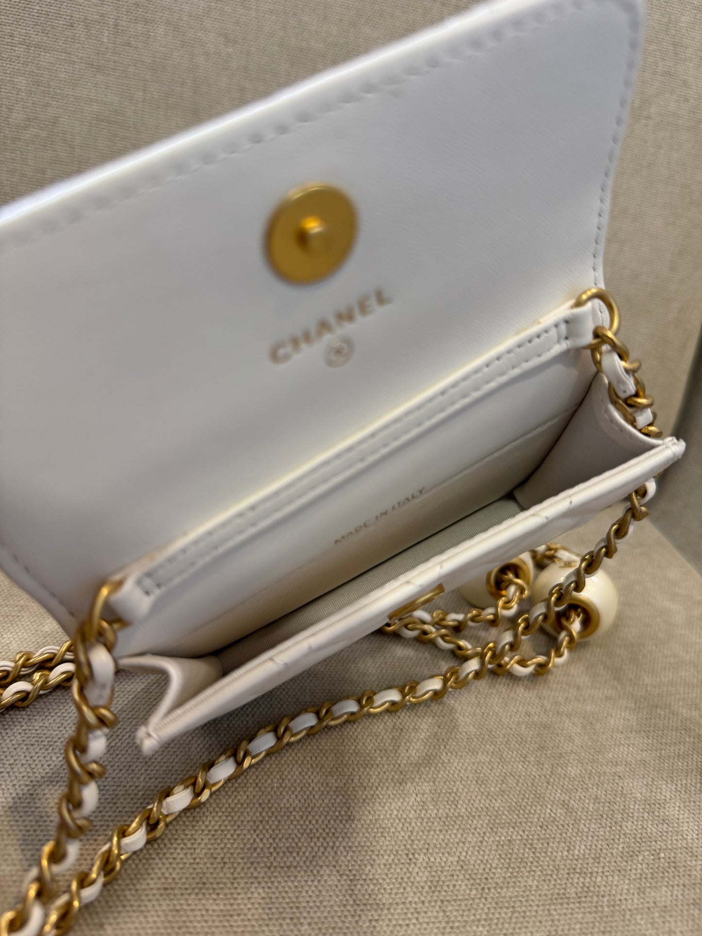 Cartera mini blanca CHNL