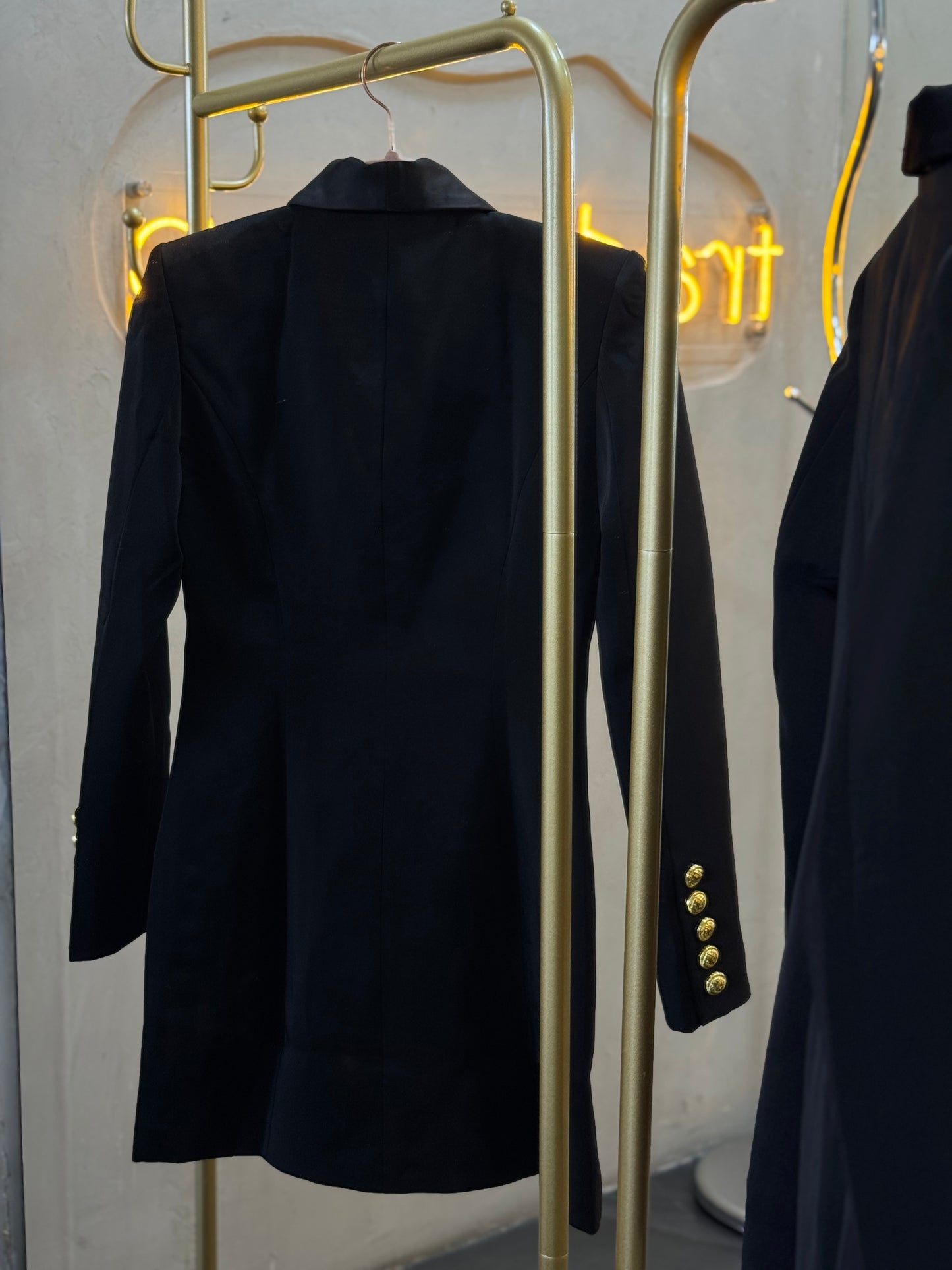 Blazer vestido elegante negro