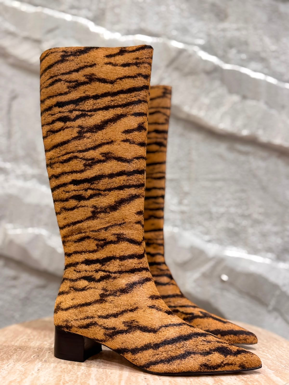 BOTA DE PIEL DE VACA