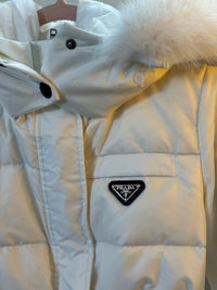 Chamarra blanca gruesa PA