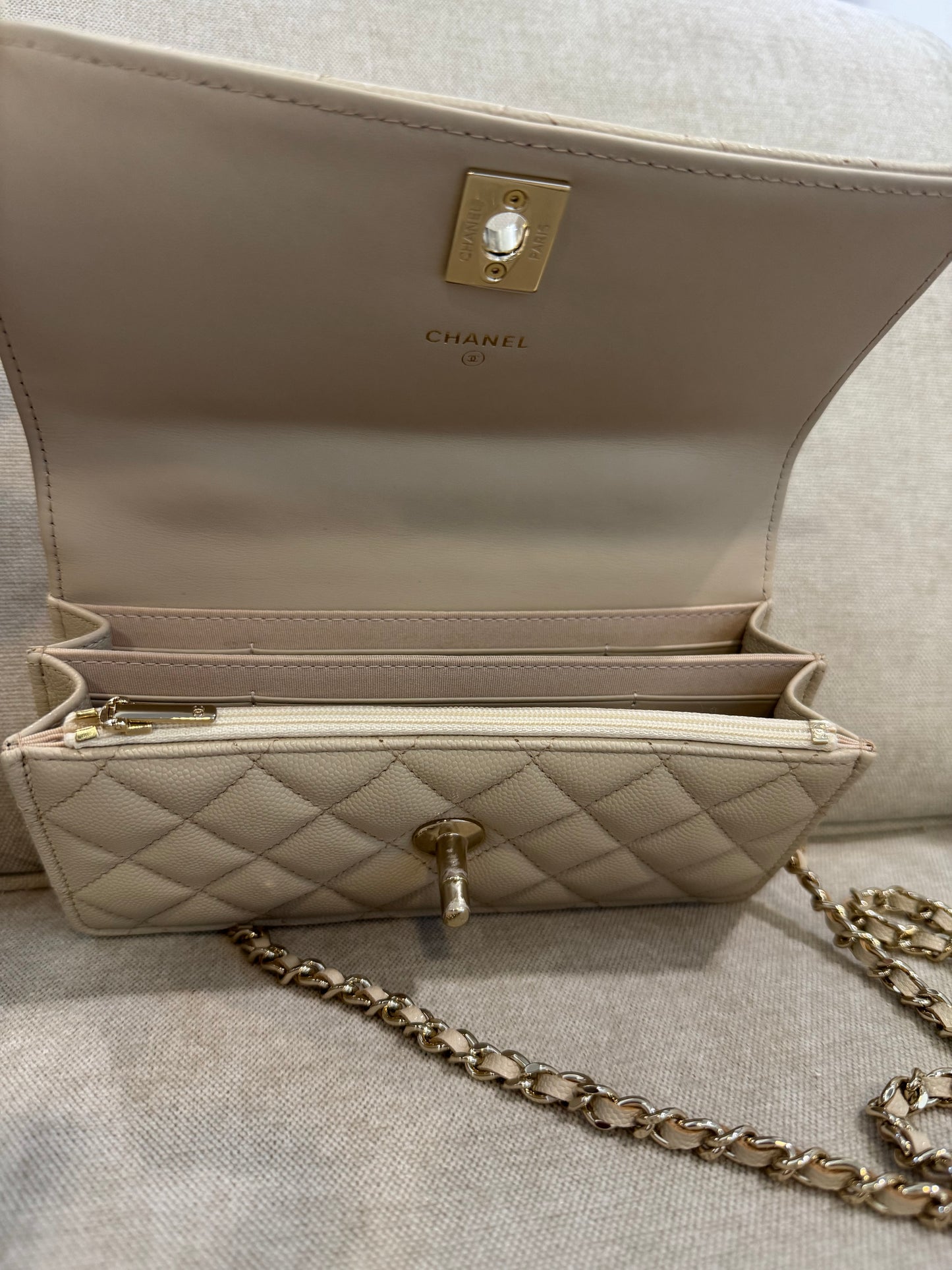 Bolso beige CHLN