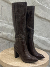 BOTA CHOCOLATE