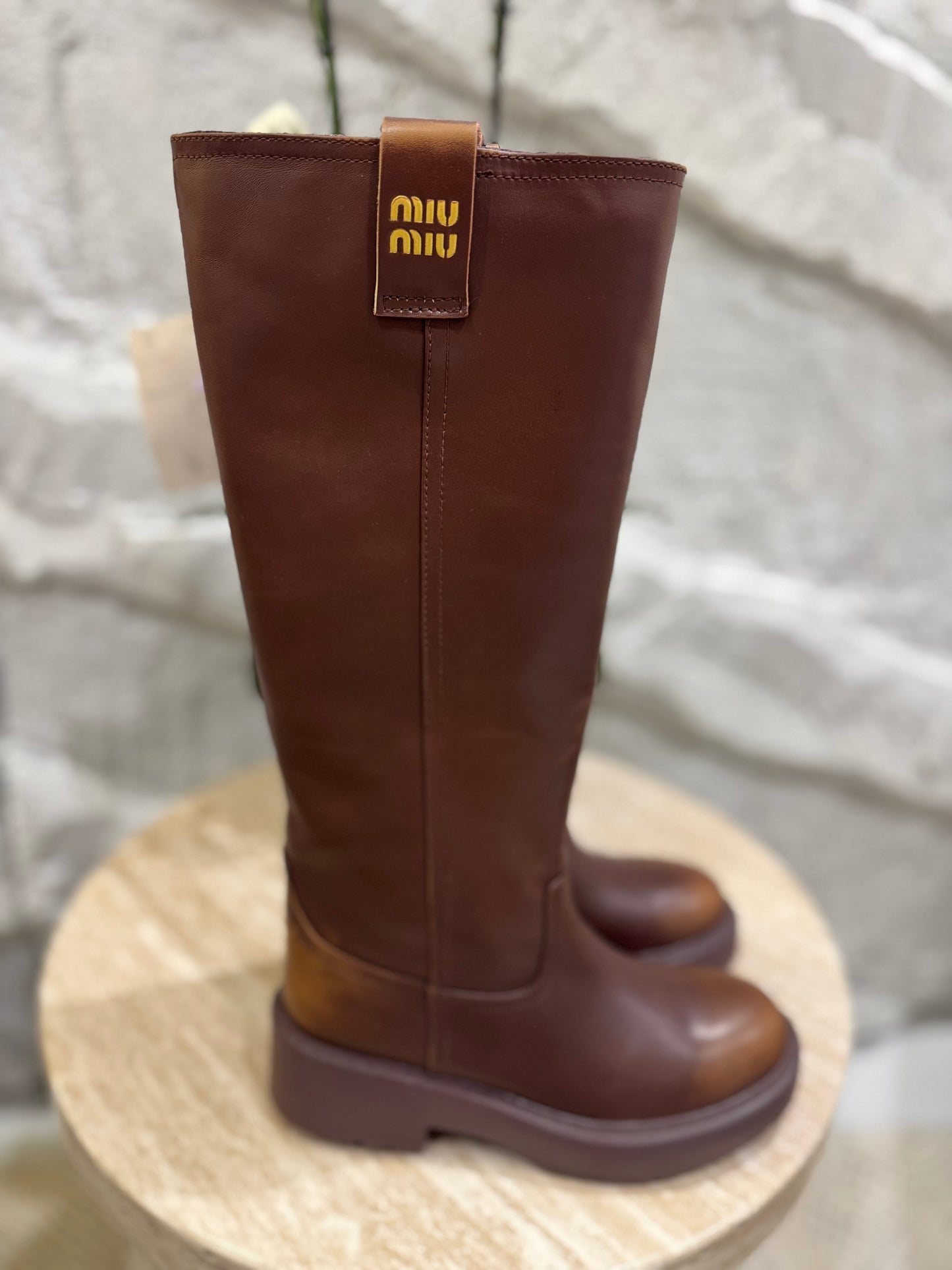 BOTA MUMU CAFÉ