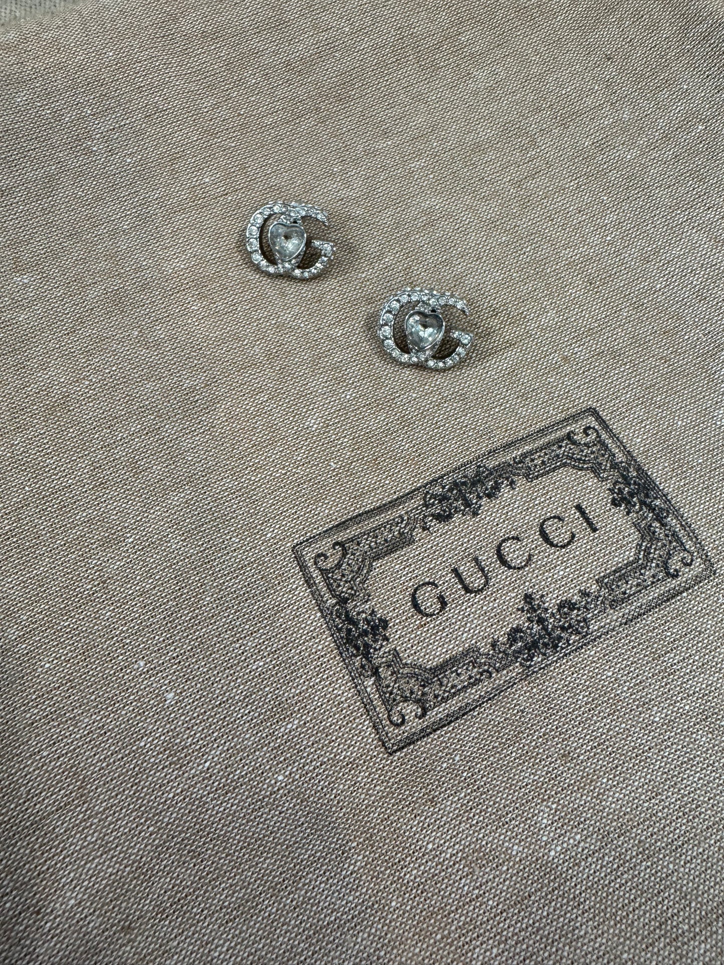Aretes GCC corazón