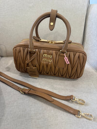 Bolso café MUMU GND