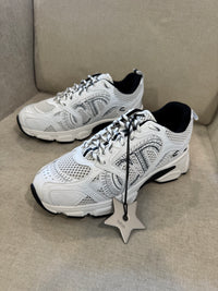 Tenis DR negro-blanco