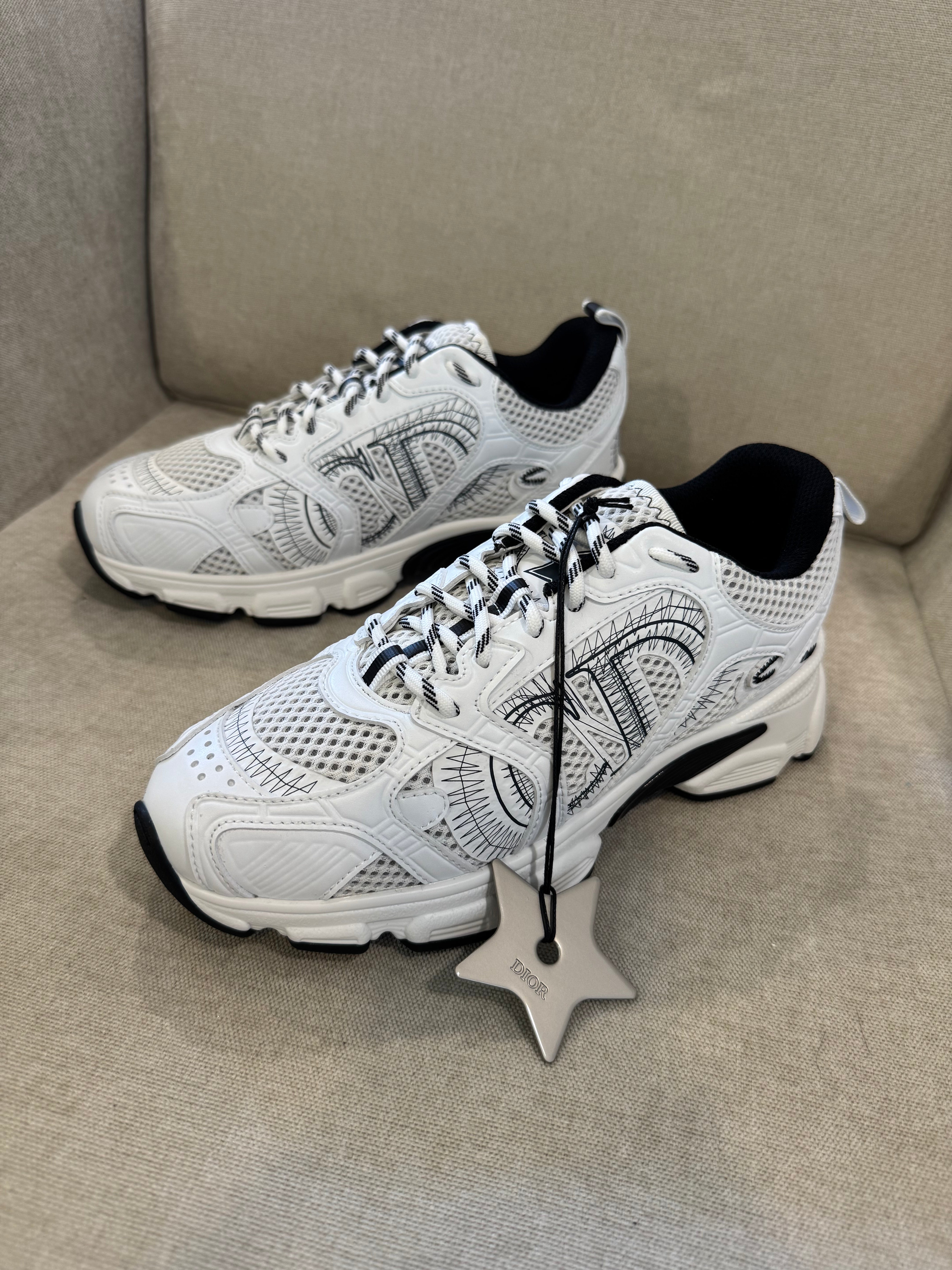 Tenis DR negro-blanco