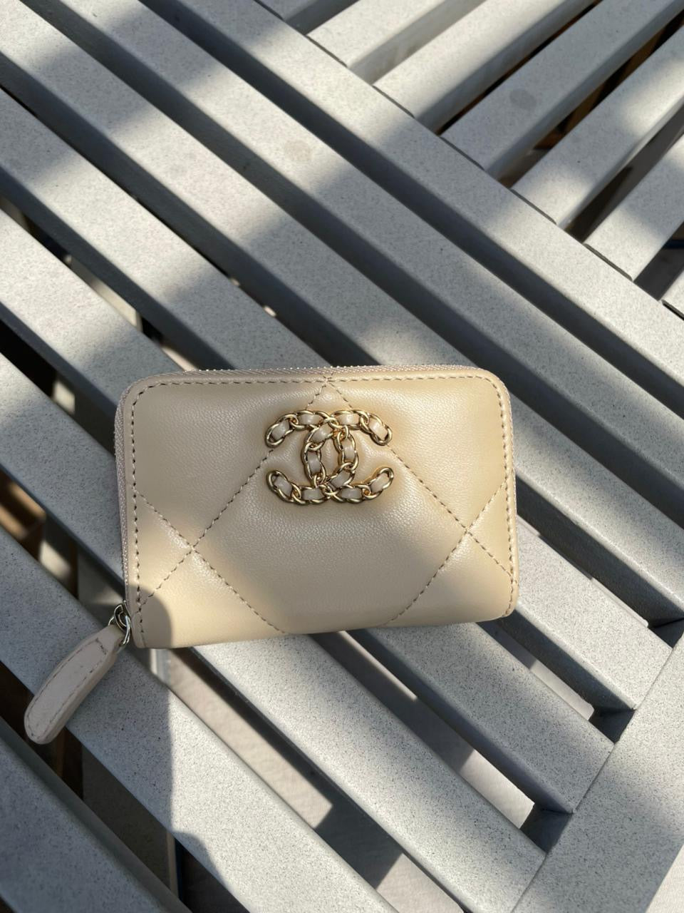 Cartera nud