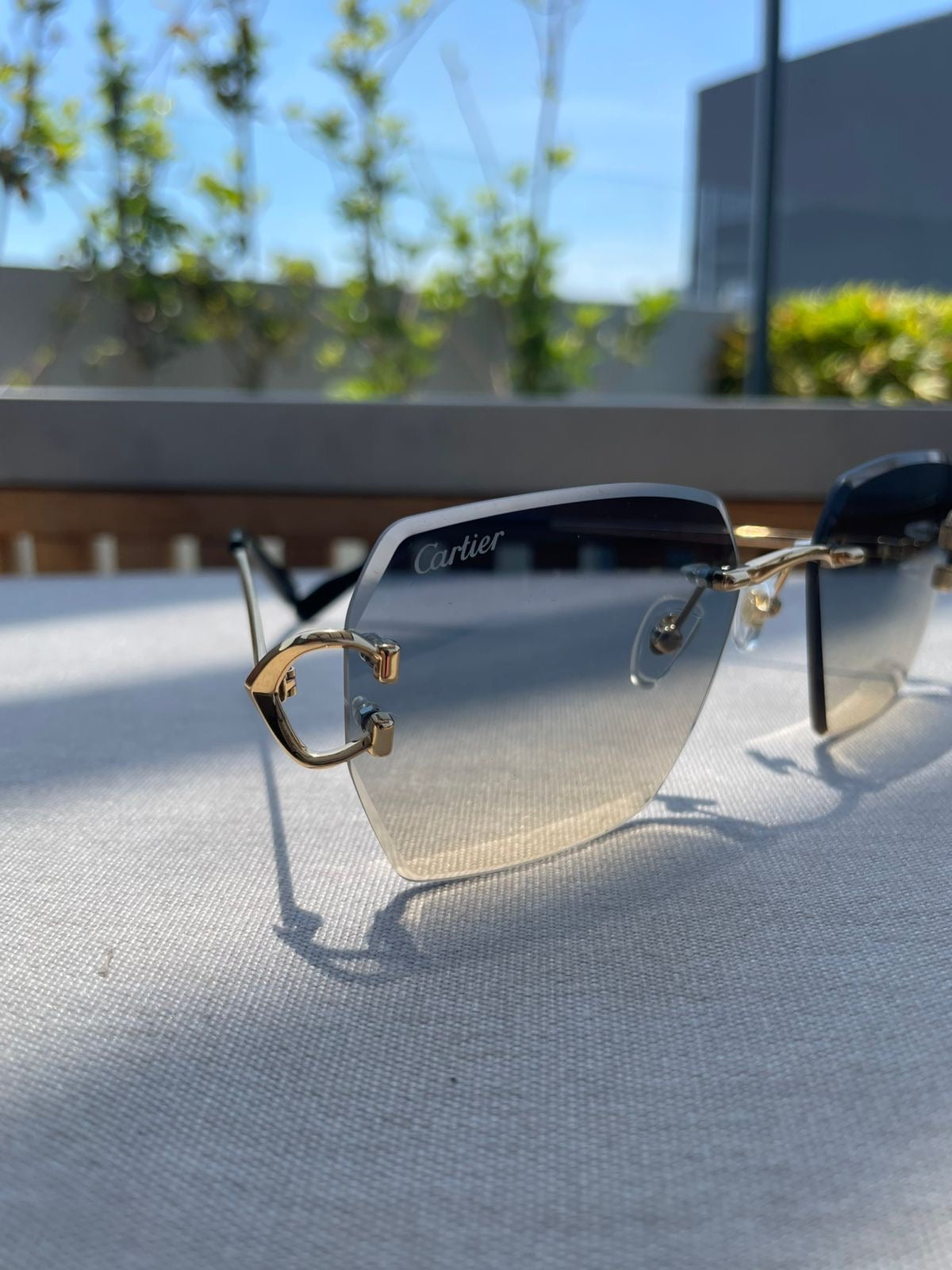 Lentes de sol azul
