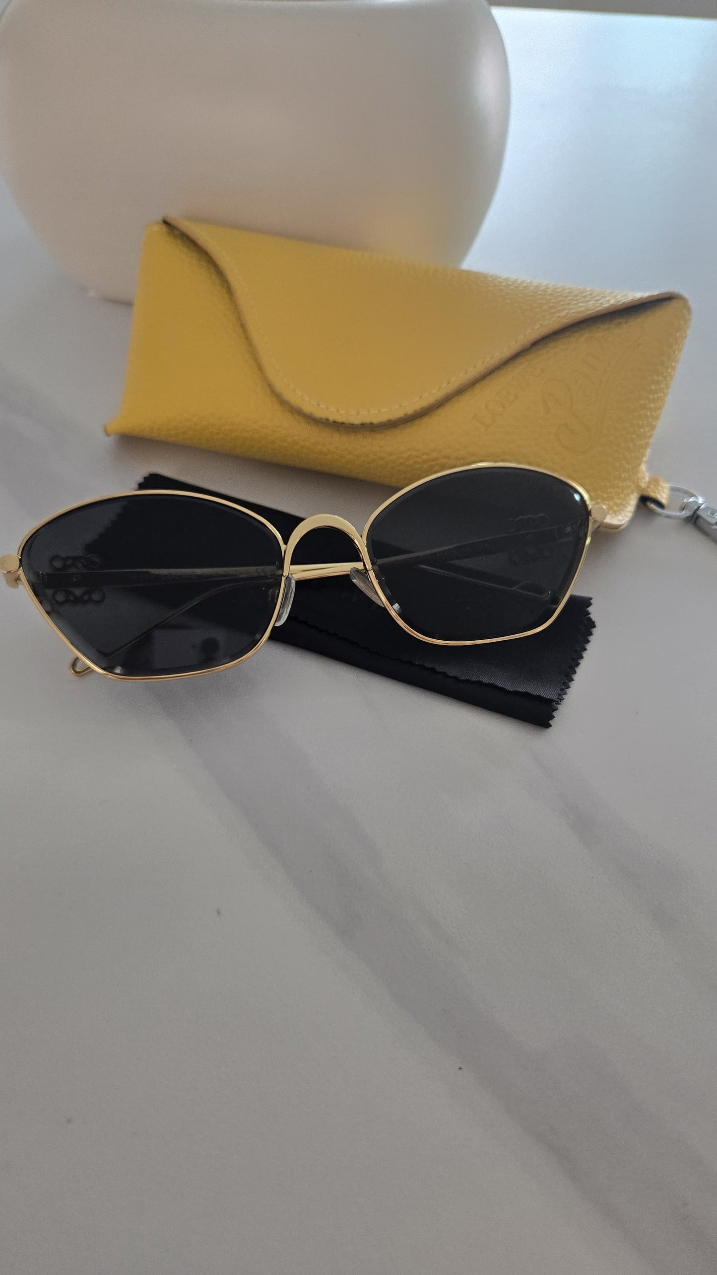 Lentes dorado