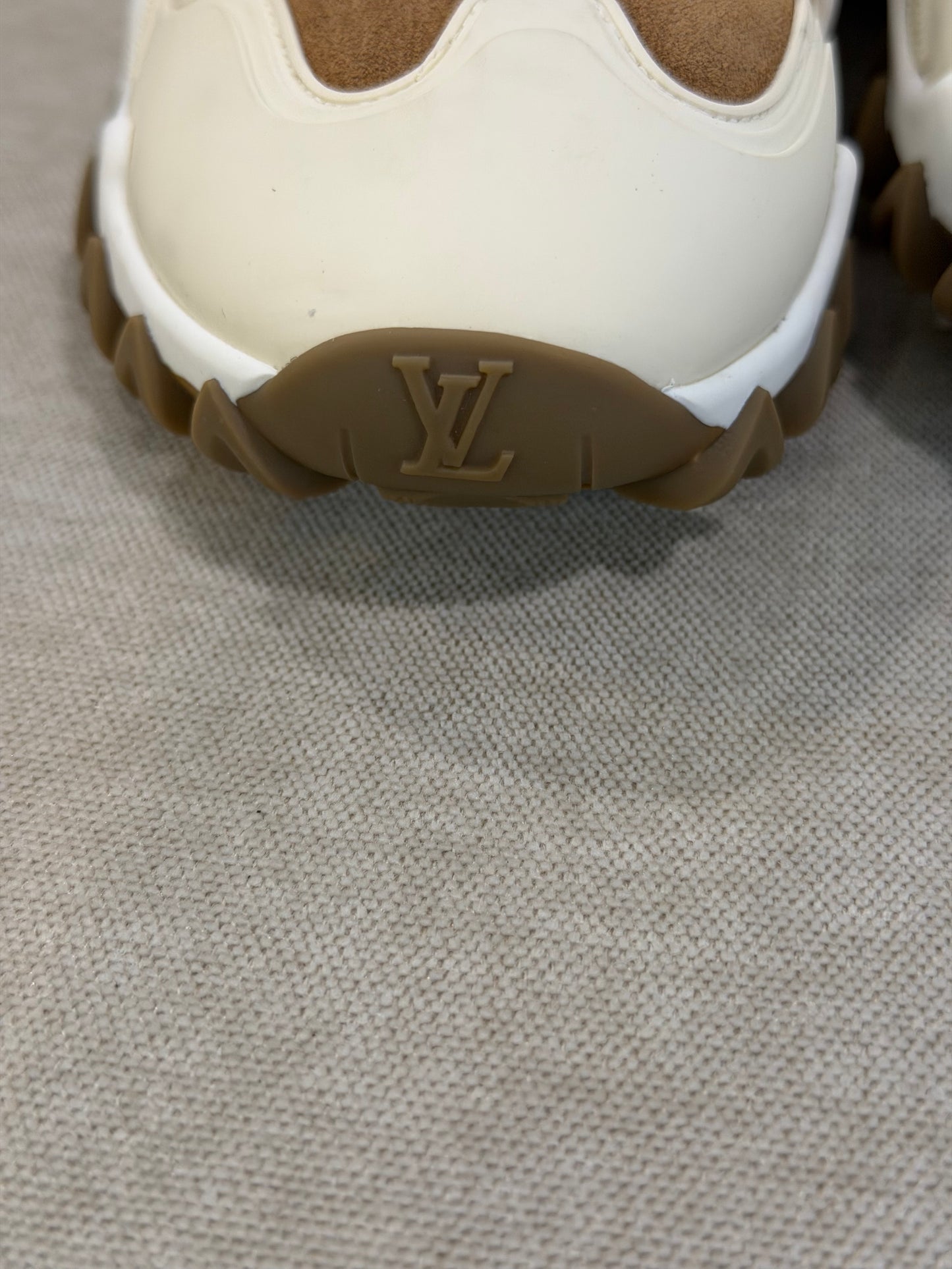 TENIS LV-CB