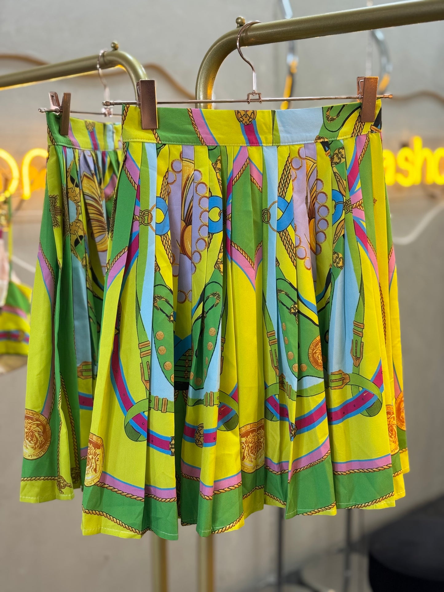 Set verde top y falda VS