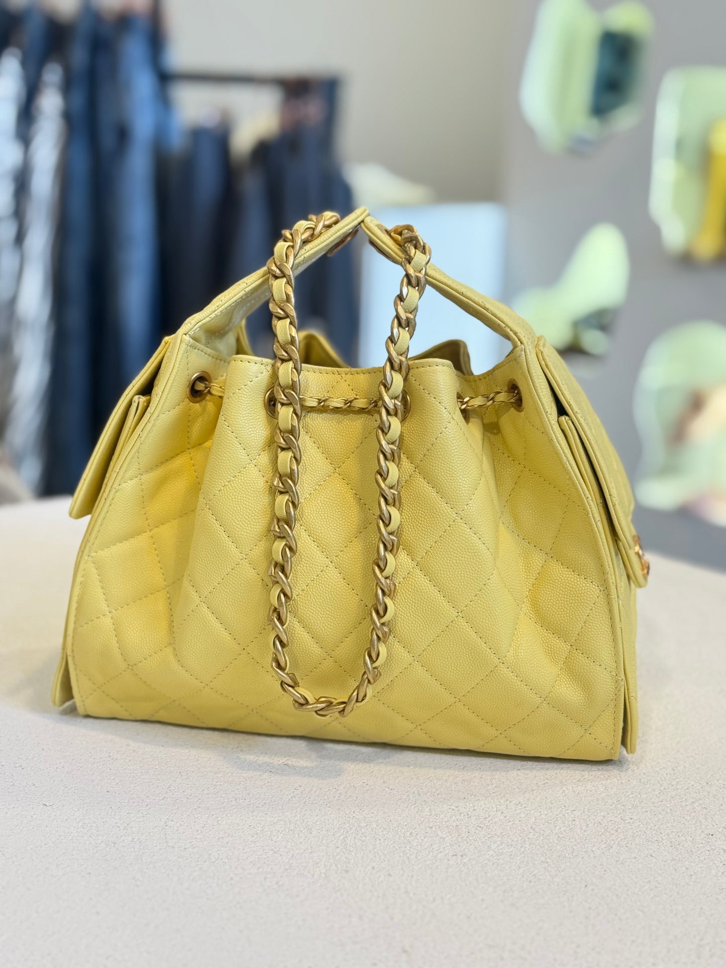 Bolso amarillo CH tamaño 25