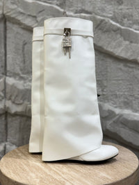 BOTA GIVCH BLANCA