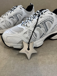 Tenis DR negro-blanco