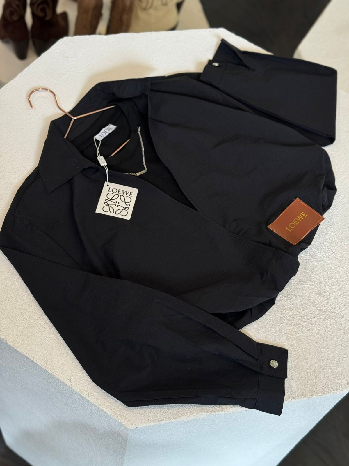 Blusa loe negra