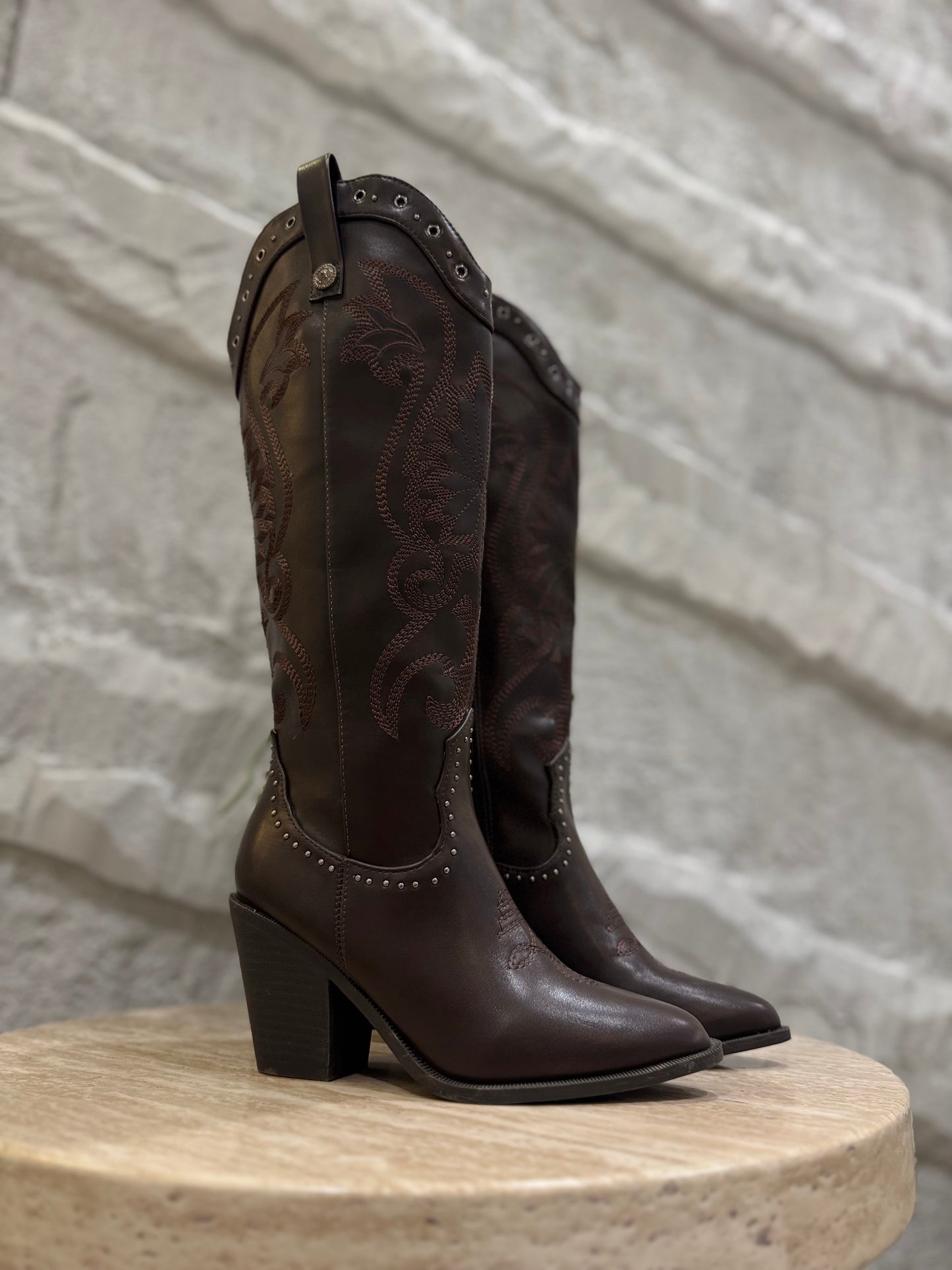 EMERGE-1BROWN/PU