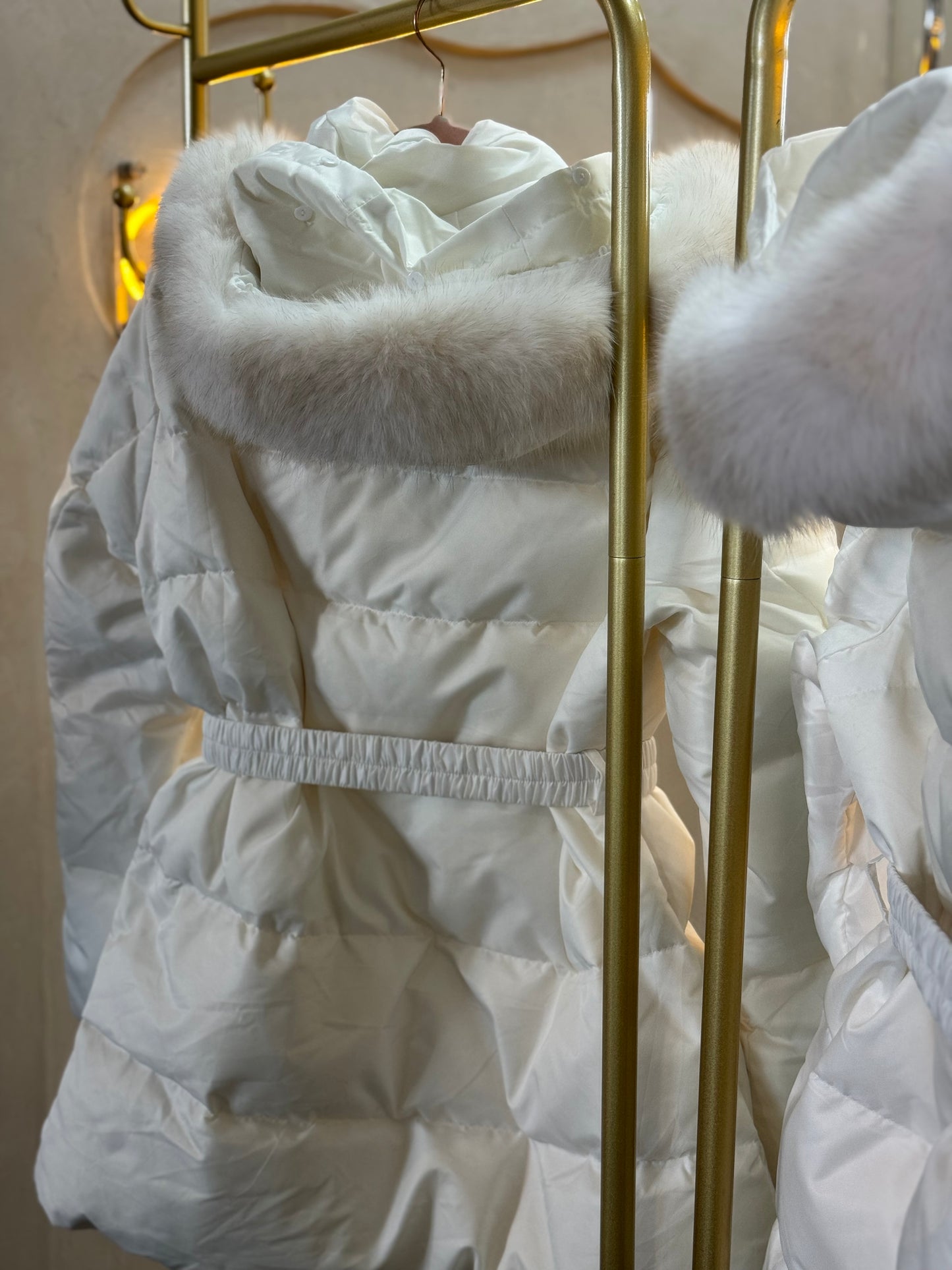 Chamarra blanca gruesa PA