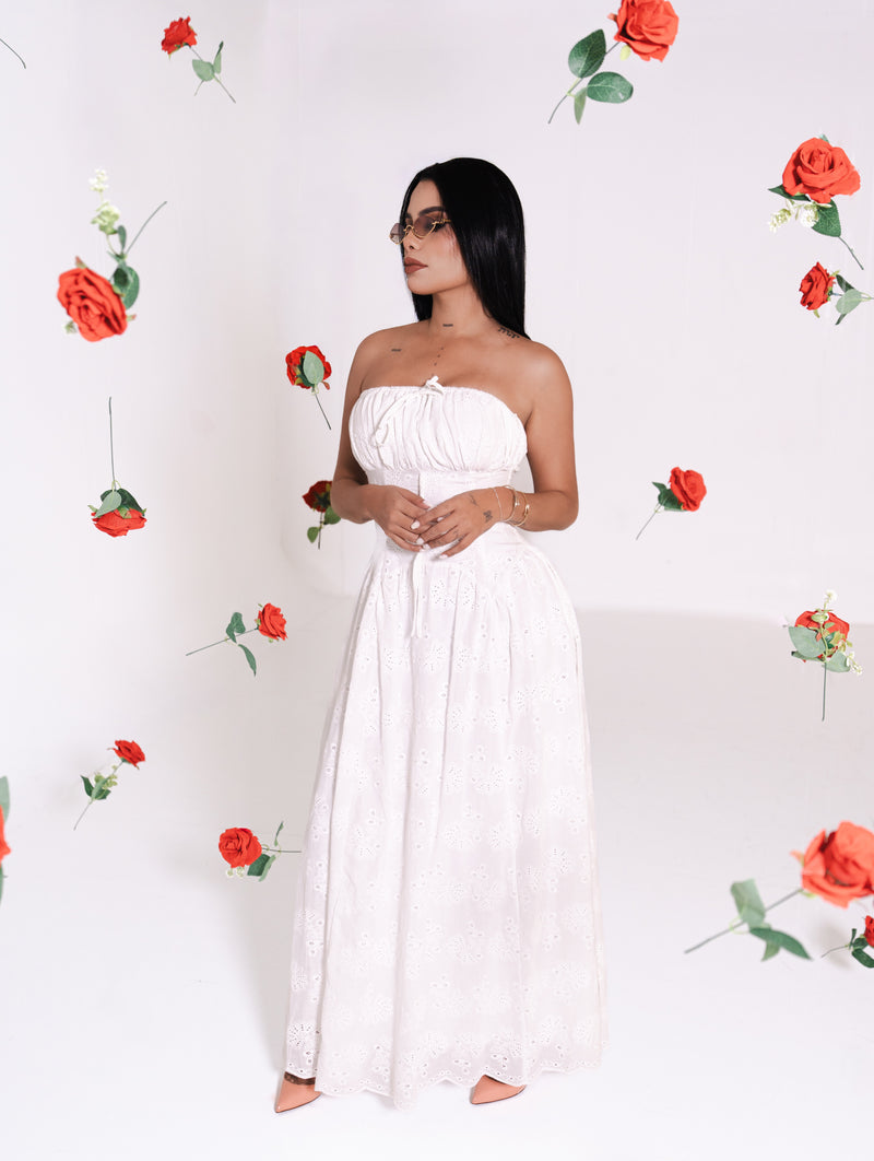 LACE MÁXIMO DRESS