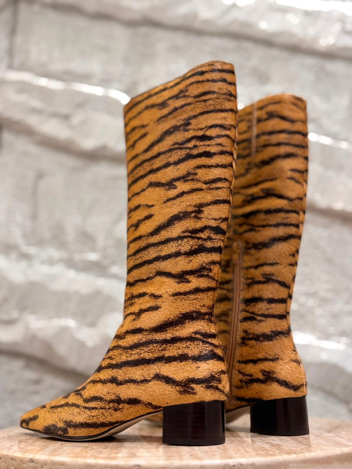 BOTA DE PIEL DE VACA