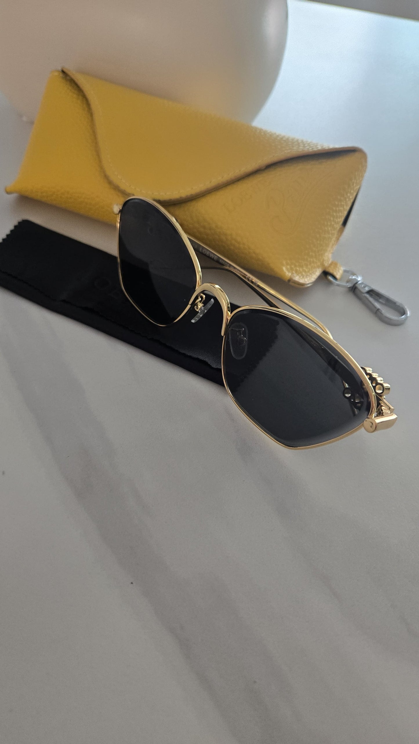 Lentes dorado