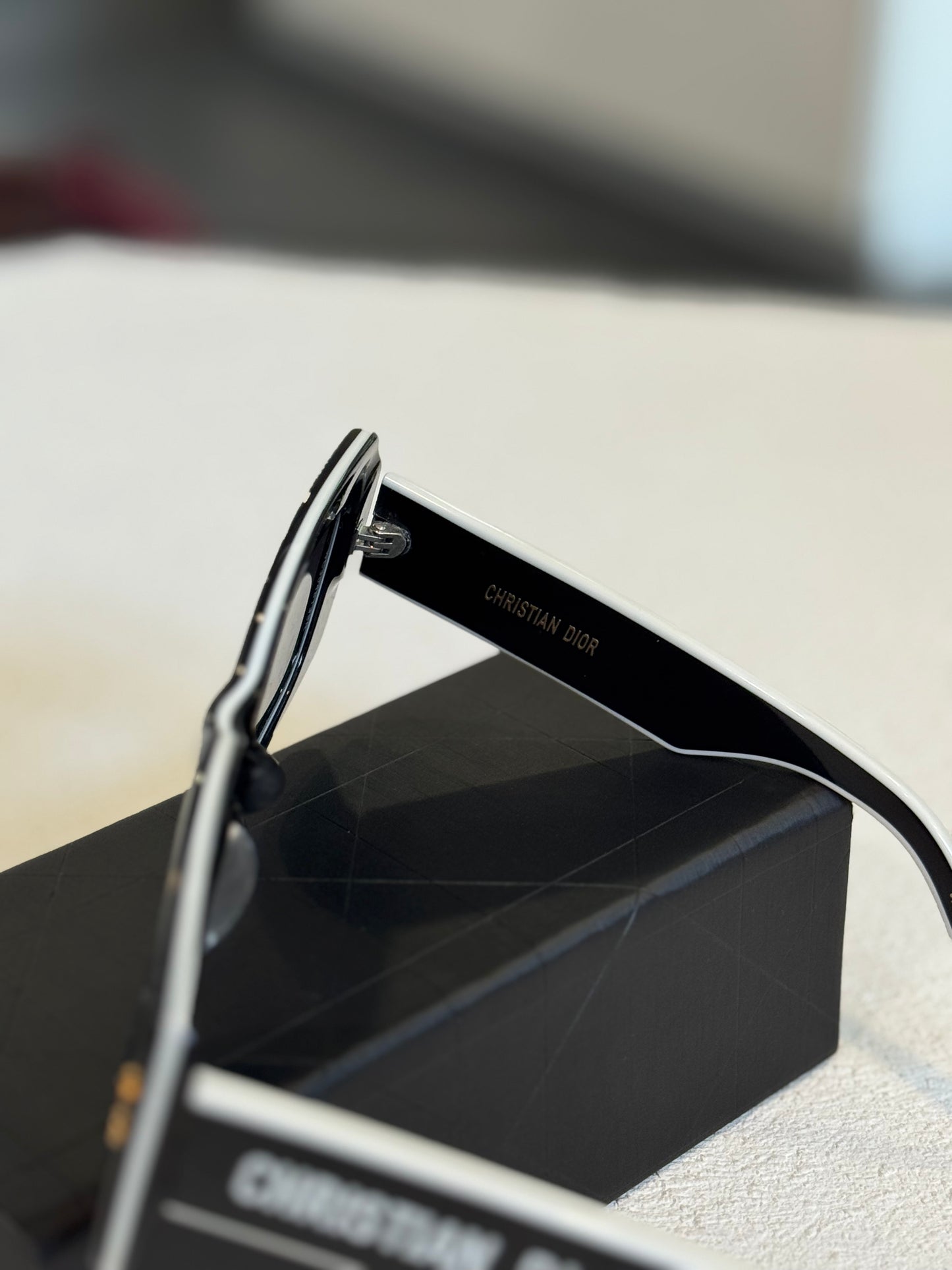 LENTES NEGROS STAR CD