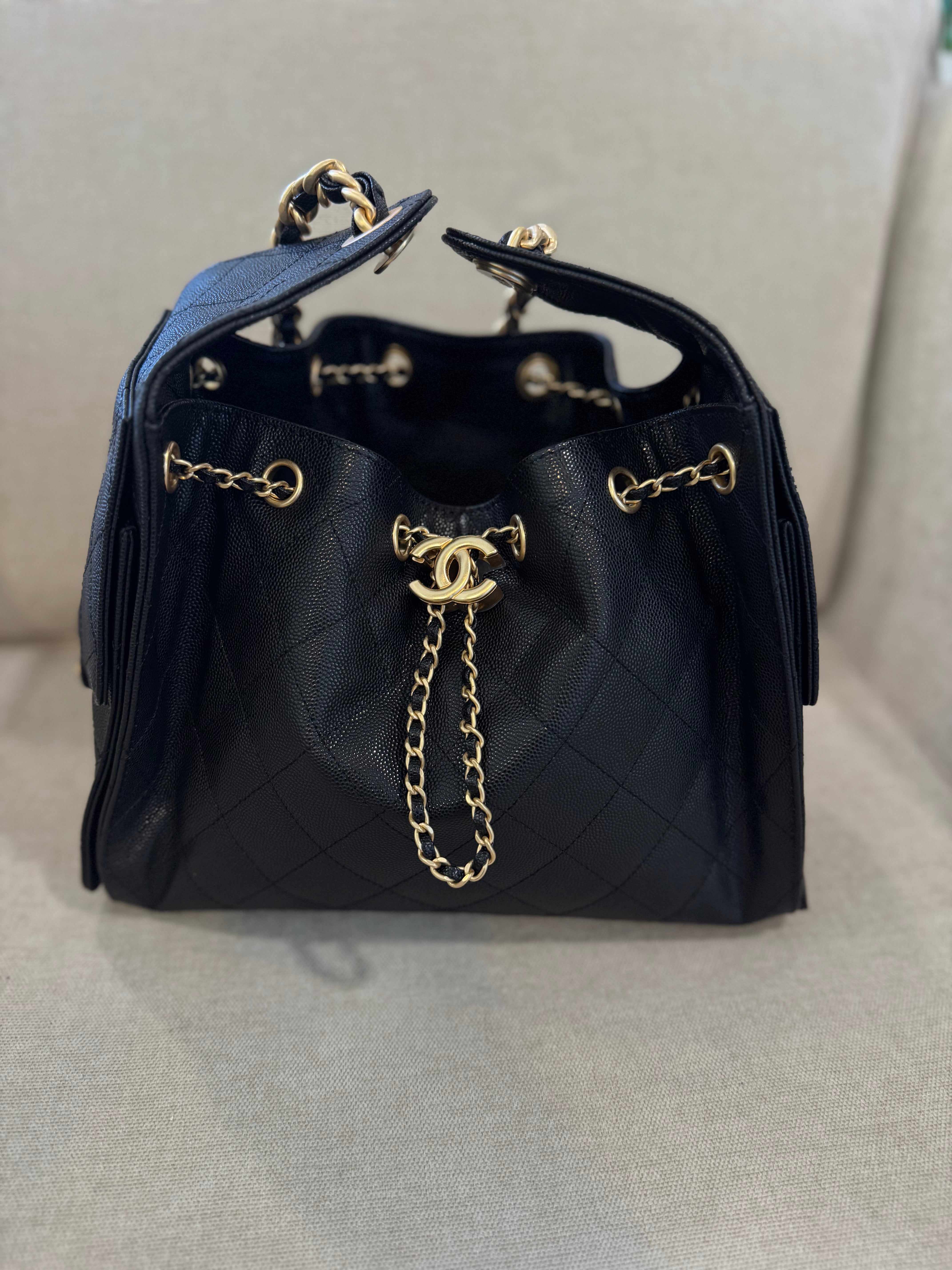 Bolso 25 negro CHNL