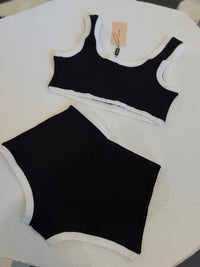 SET MU MU NEGRO CALZÓN Y YOP