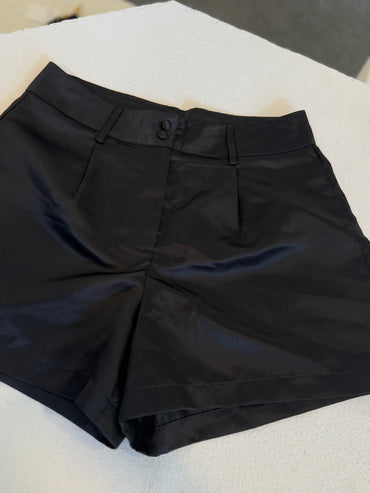 SHORT NEGRO SATIN