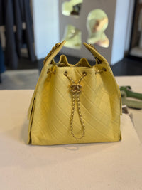 Bolso amarillo CH tamaño 30