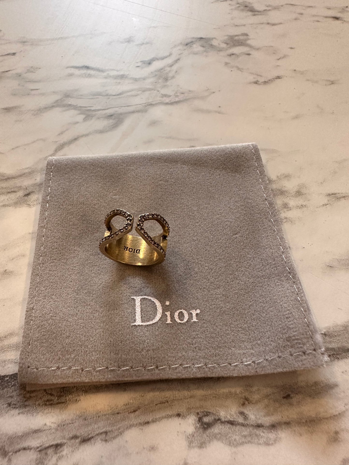 Anillo Dior