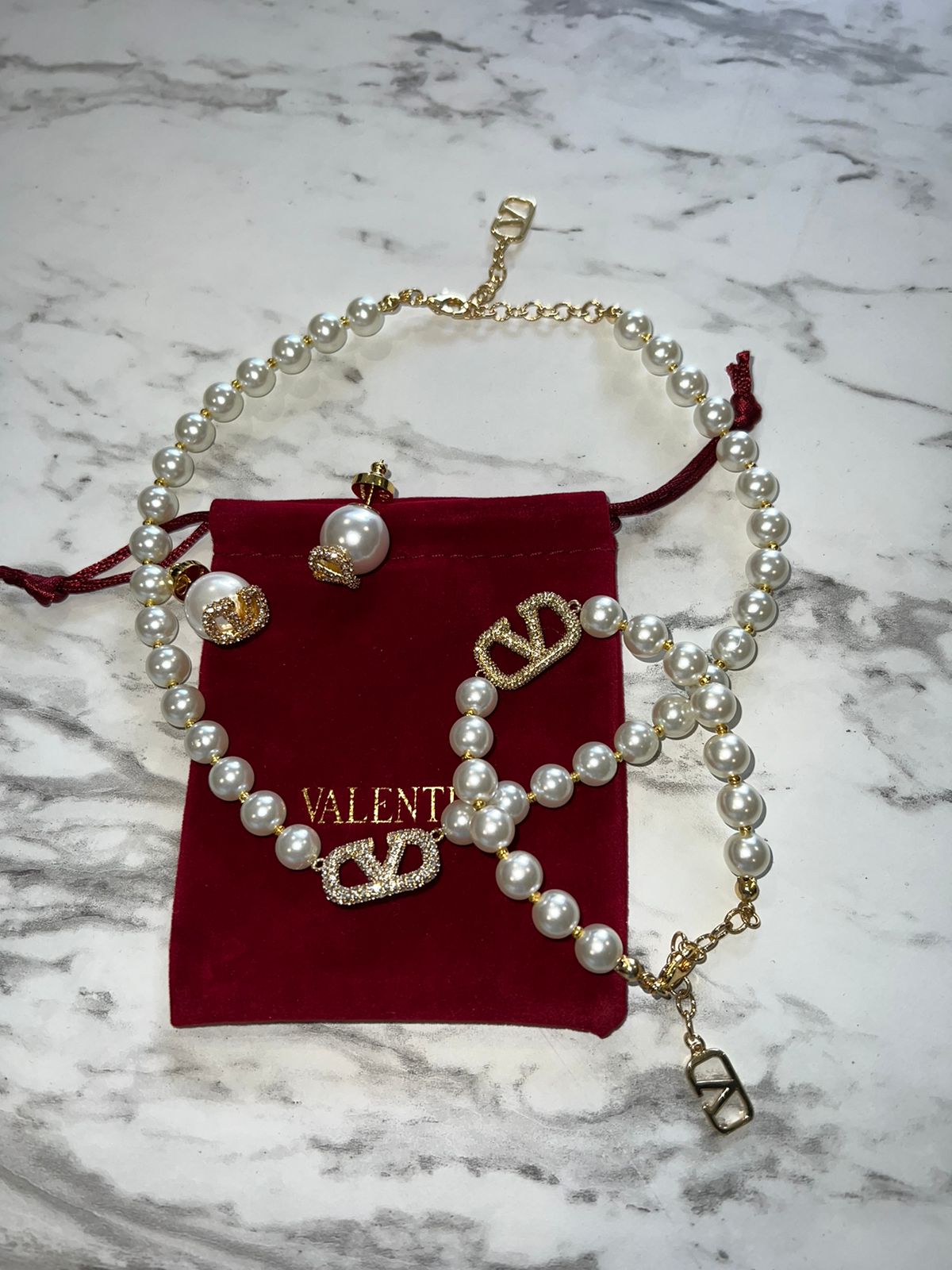 Collar valentino