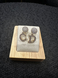 Aretes CD