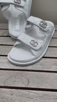 Sandalias blancas