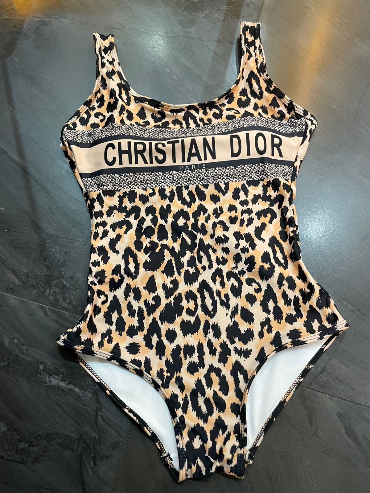 Traje de baño animal prim