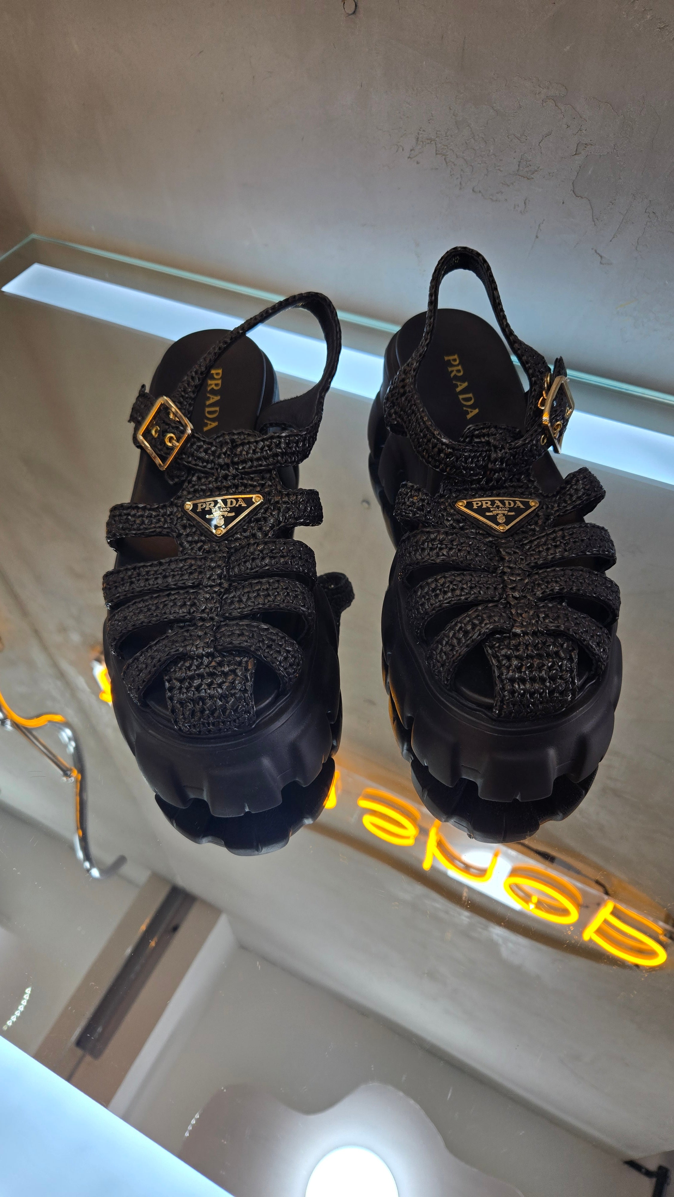 Sandalias negra